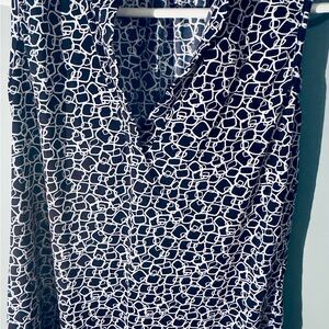 SJS Sleeveless V-neck Blouse, Medium, Dark Navy(almost Black) With White